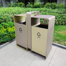 海东公园垃圾桶